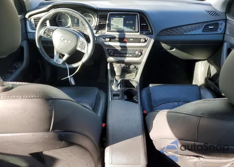 2018 Hyundai Sonata Sport z USA, uszkodzony, nr VIN 5NPE34AF6JH666999